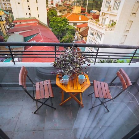 Reddoorz @ Tong Duy Tan Street (Adults Only) Hostel Hanoi Kültér fotó