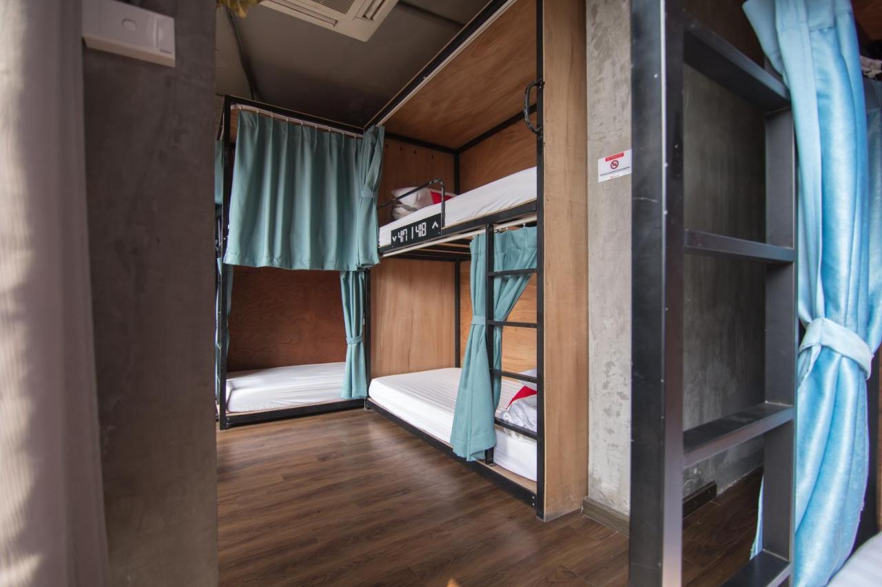 Reddoorz @ Tong Duy Tan Street (Adults Only) Hostel Hanoi Kültér fotó