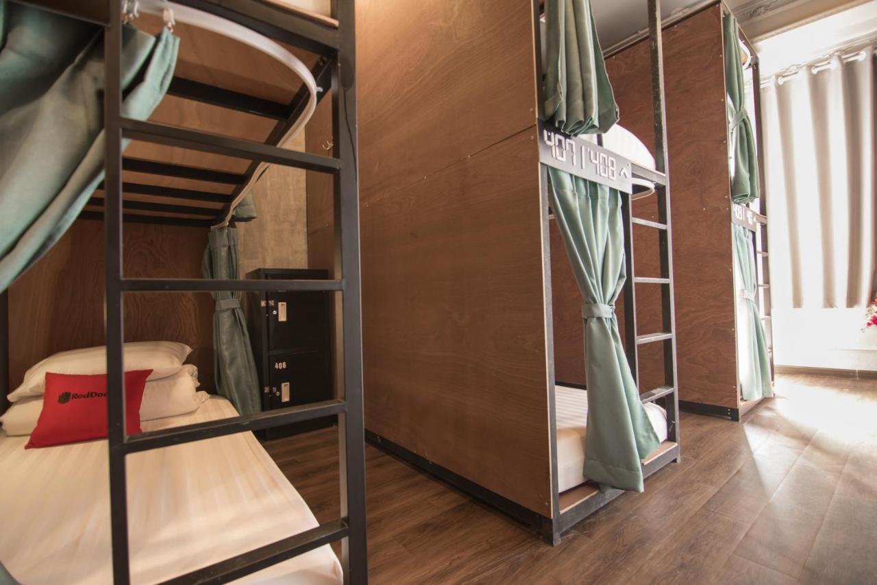 Reddoorz @ Tong Duy Tan Street (Adults Only) Hostel Hanoi Kültér fotó