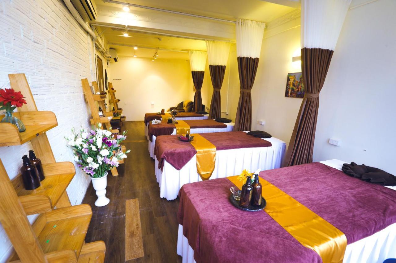 Reddoorz @ Tong Duy Tan Street (Adults Only) Hostel Hanoi Kültér fotó