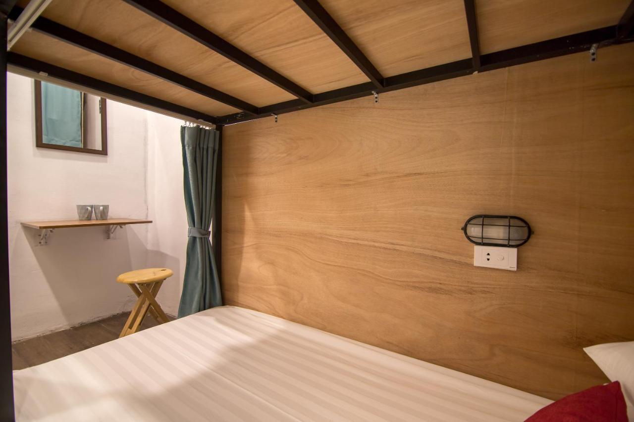 Reddoorz @ Tong Duy Tan Street (Adults Only) Hostel Hanoi Kültér fotó