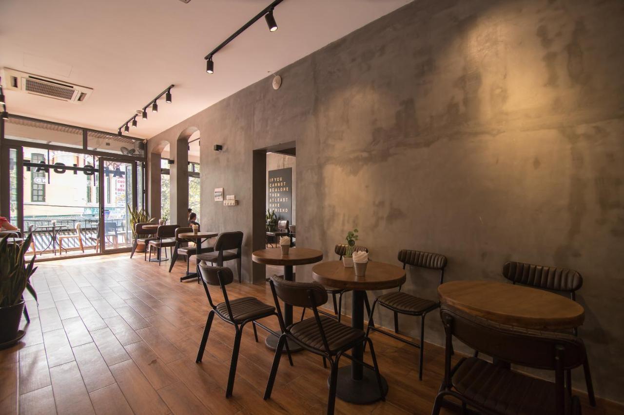 Reddoorz @ Tong Duy Tan Street (Adults Only) Hostel Hanoi Kültér fotó